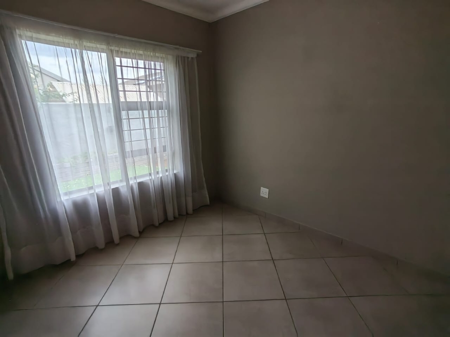 3 Bedroom Property for Sale in Grimbeeck Park North West